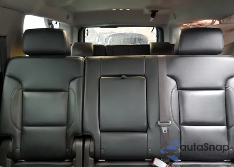 2016 Chevrolet Suburban Lt z USA, uszkodzony, nr VIN 1GNSCHKCXGR219437